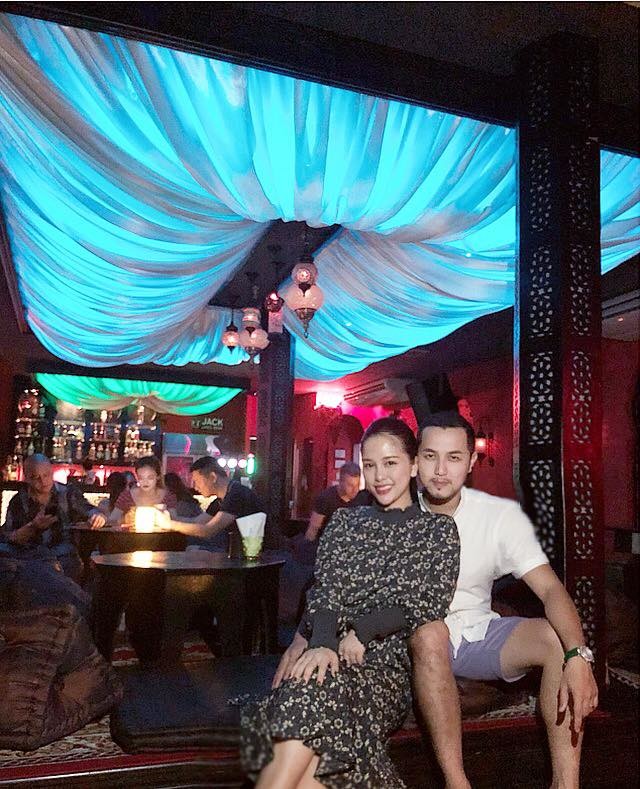 Dù mới tròn 23 tuổi song Trang Pilla đang sở hữu khối tài sản nhiều người mơ ước như: Công ty riêng, xế hộp tiền tỷ và bộ sưu tập hàng hiệu đắt đỏ.