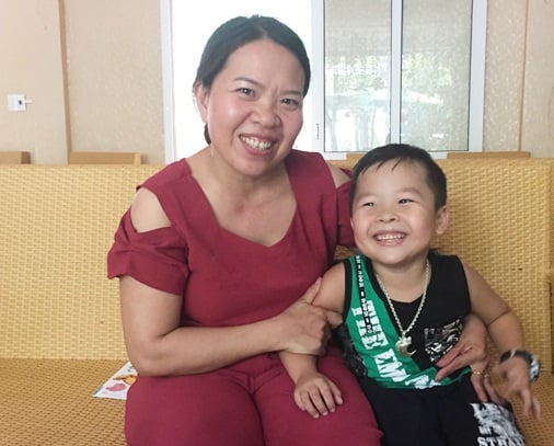 Cậu bé Bin có khả năng nói tiếng Anh ngay từ khi mới học nói.    