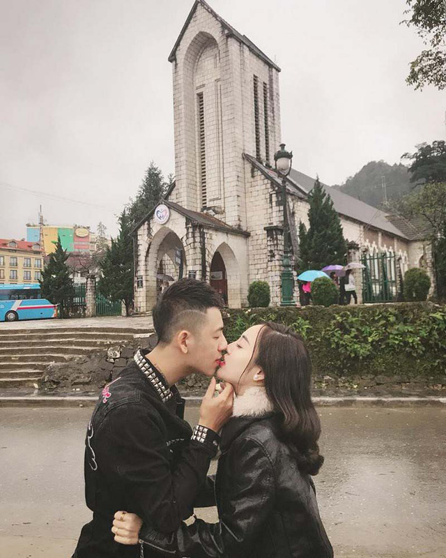 Hình ảnh hạnh phúc của cặp đôi Hà Nội.  