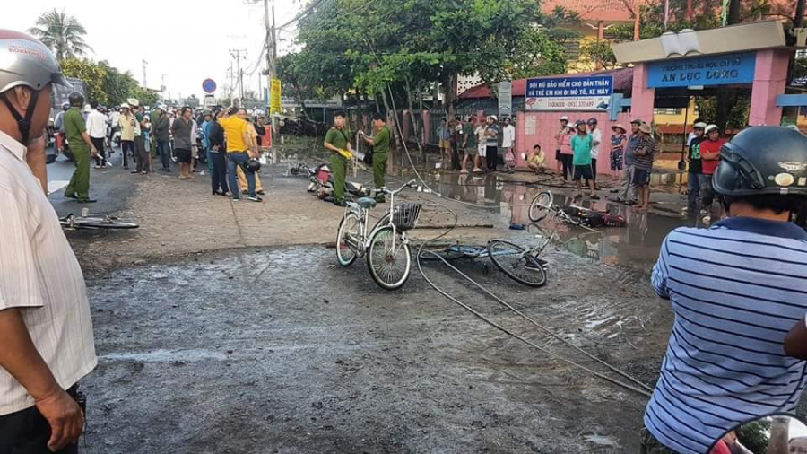 Hiện trường vụ dây điện rơi khiến 6 đứa trẻ thương vong