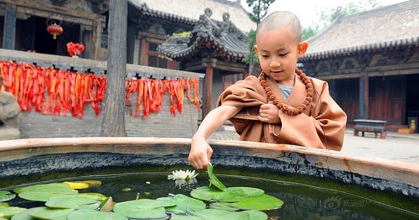 ban-khoan-con-len-chua phunutoday