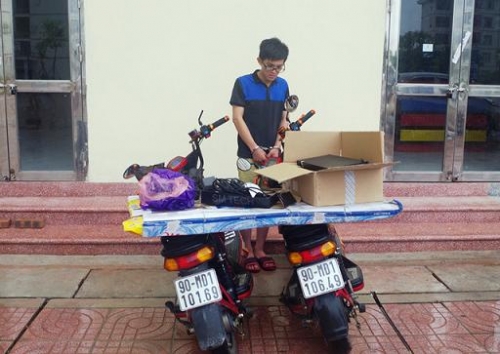nam-sinh-vien-trom-cap-tai-san-o-ki-tuc-xa-dai-hoc-cong-nghiep-sharoncuneta.com