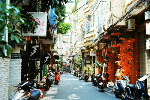 khu-pho-nhat-giua-long-sa