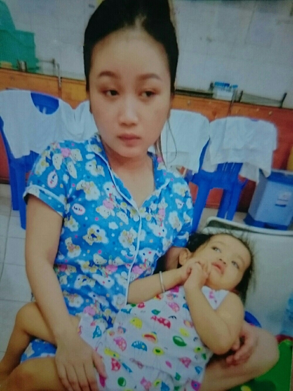 xot-long-nhung-nguoi-me-cung-quan-vi-con-nho-mac-benh-nan-y-2