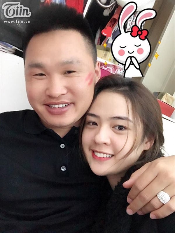 nhung-cap-doi-day-song-gio-nhung-van-nam-tay-nhau-di-den-hanh-phuc-khien-ai-cung-nguong-mo-5