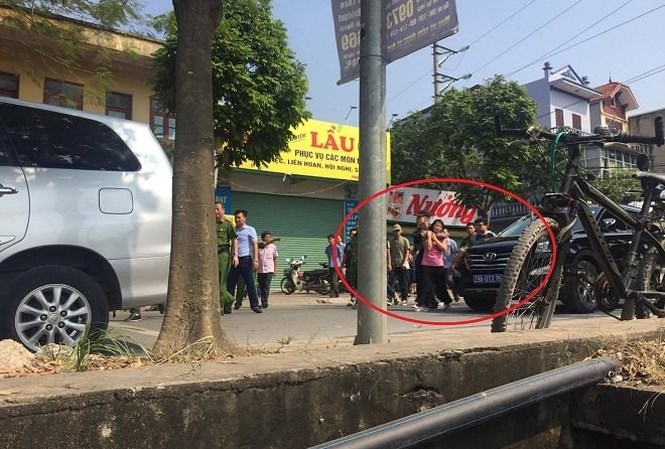 tiet-lo-bat-ngo-ve-doi-tuong-dung-sung-bat-nguoi-phu-nu-o-ha-noi-lam-con-tin-sharoncuneta.com