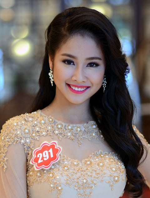 20141206-guong-mat-nao-kha-ai-nhat-hoa-hau-viet-nam-2014-2