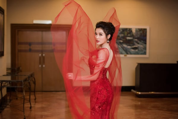 huyen-my9-7366-1475943361