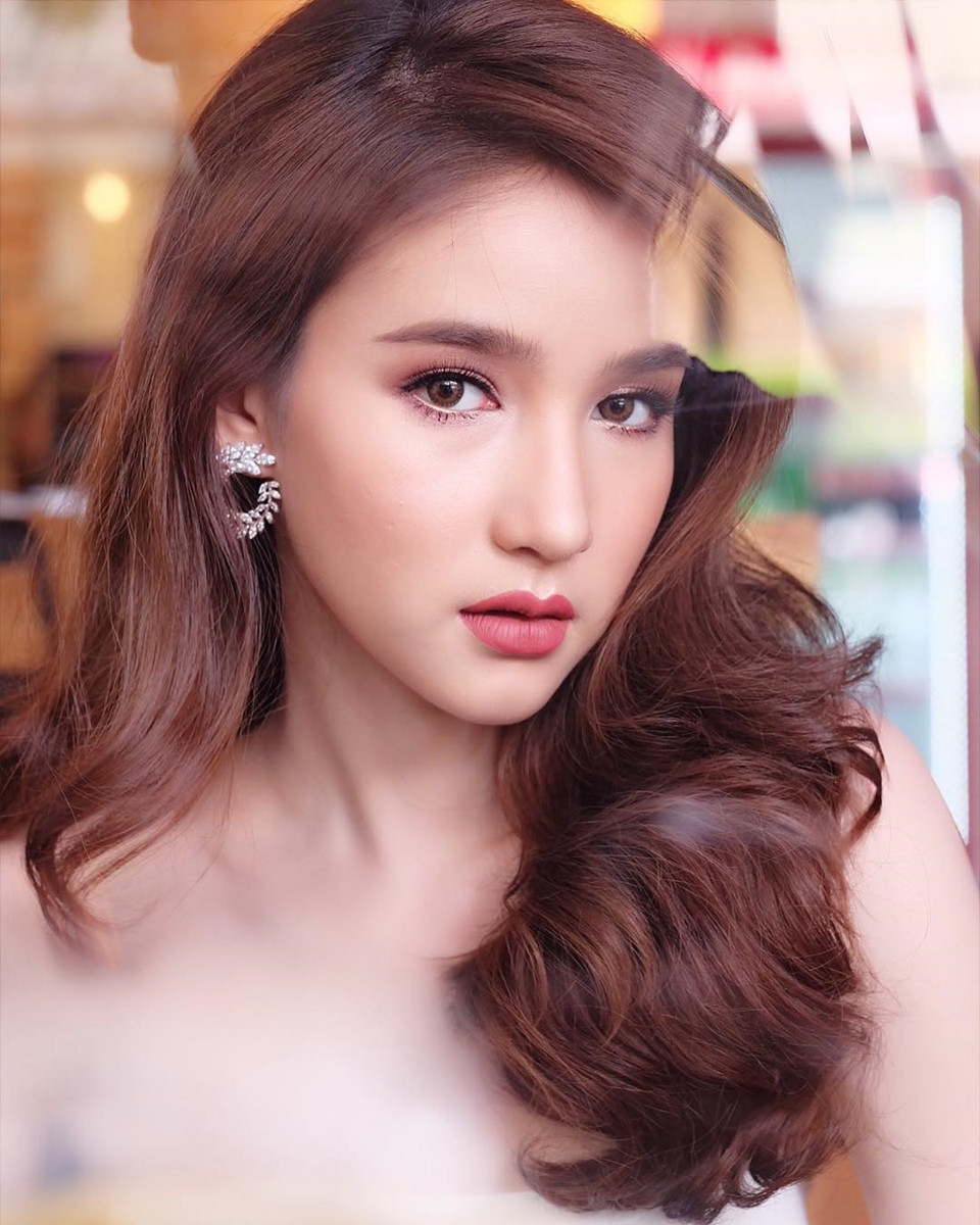 hoahauThai2