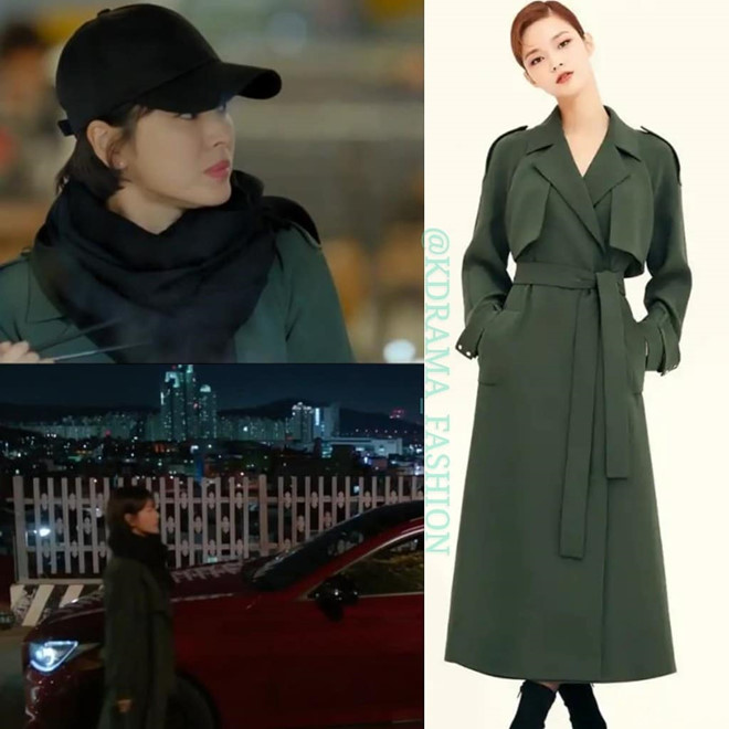 Một thiết kế áo khoác khác có tông xanh quân đội, được người đẹp mix cùng mũ lưỡi trai nam tính. Bộ cánh có giá hơn 1.400 USD (32 triệu đồng). 