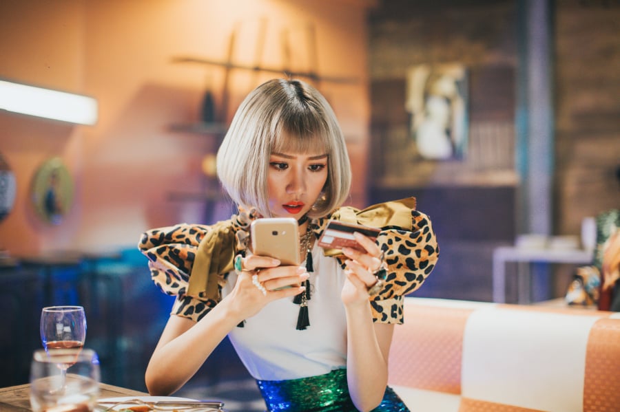Ca khúc Ghen là MV đầu tiên Min 