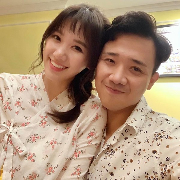 Chia sẻ khoảnh khắc yêu thương bên bà xã Hari Won, Trấn Thành tinh nghịch bảo: 