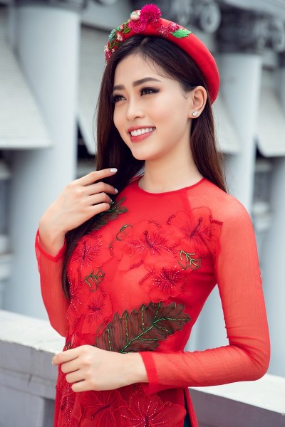 Các thiết kế thêm phần nhẹ nhàng, phù hợp hơn với tiết trời hai vào xuân của 2 miền Nam - Bắc.