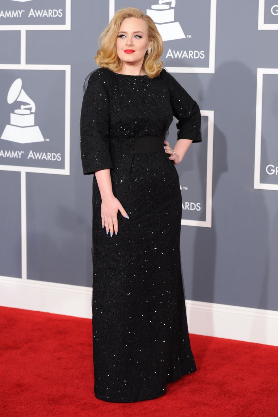 adele-cach-chon-kieu-dam-di-dam-cuoi