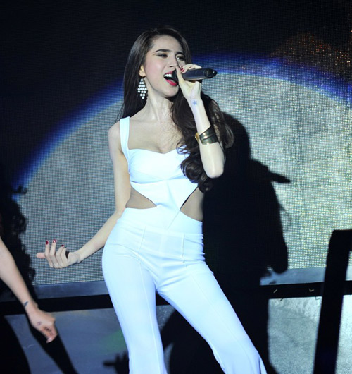 jumpsuit dáng dài, jumpsuit cut out