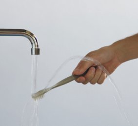 sai lầm khi sử dụng bàn chải đánh răng