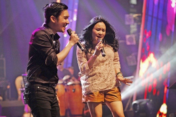 Thanh Lam diện short ngắn trẻ trung song ca cùng Quang Hà