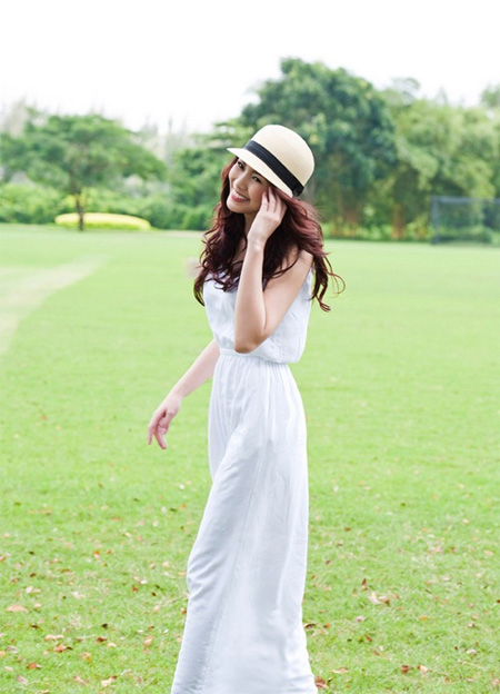 Dịu mát nắng hè với váy liền không tay