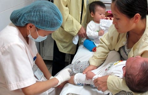 sởi, bác sỹ, khám bệnh, nhi