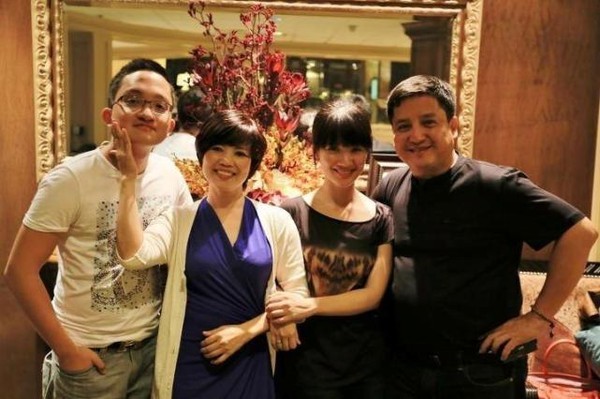 Chí Trung Và Ngọc Huyền