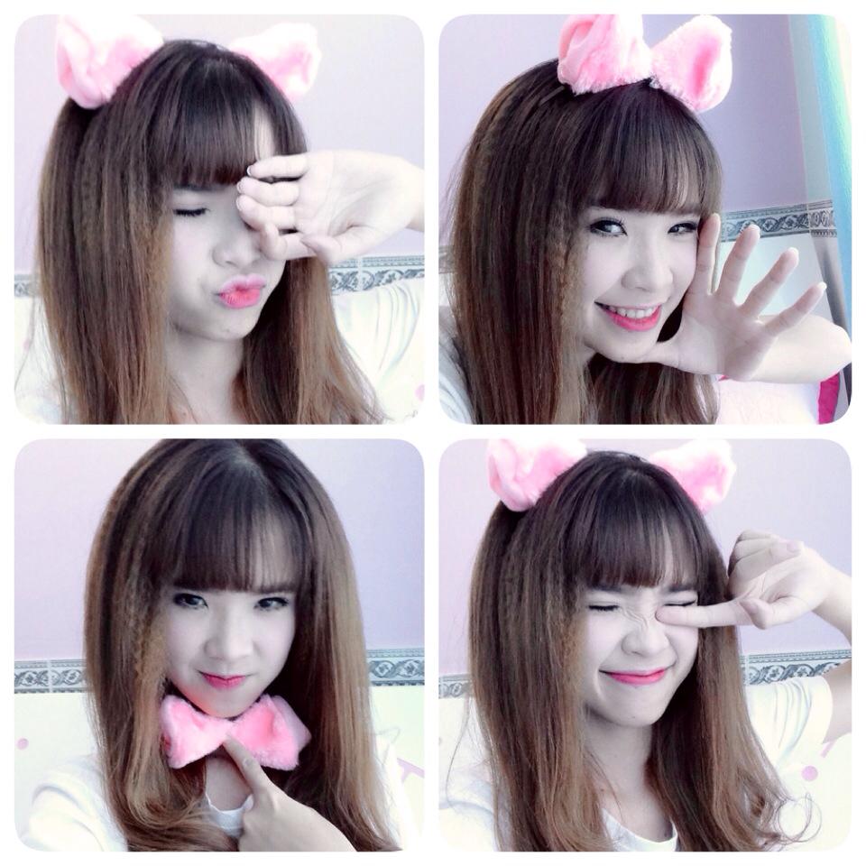 Khởi My làm mặt xấu