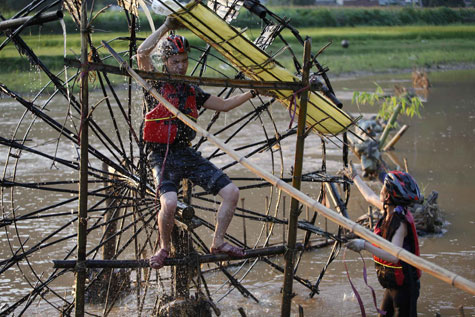cuộc đua kỳ thú đổ máu