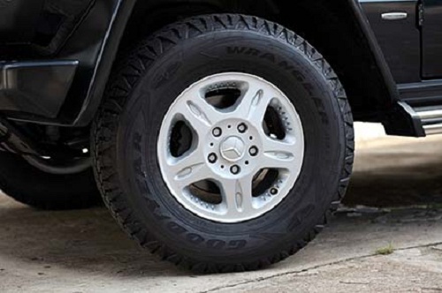 Xe quân sự hầm hố có mặt tại Viêt Nam