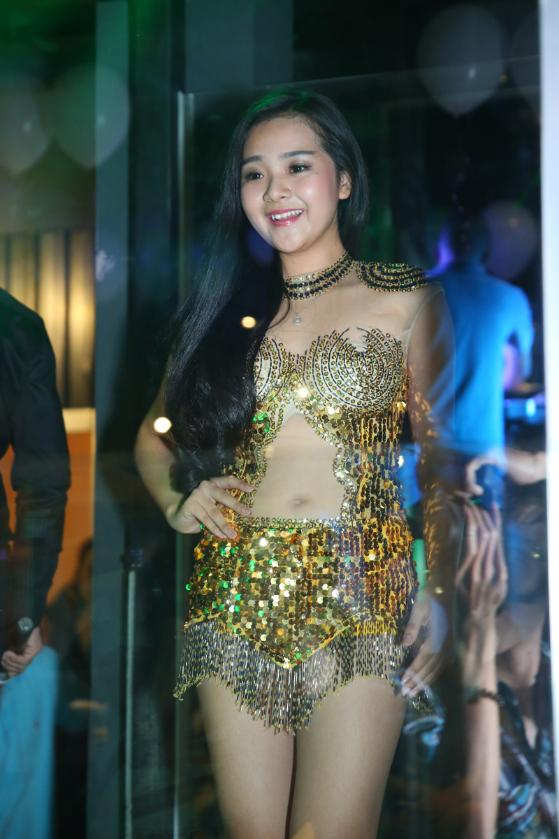 tam triều dâng nhảy sexy