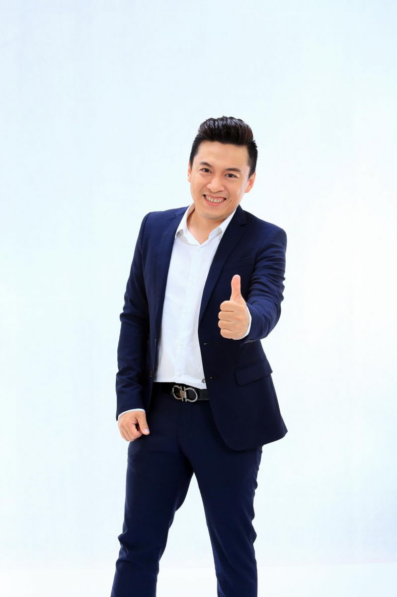 lam trường đóng vai ác