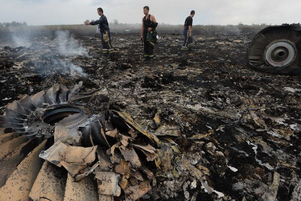 máy bay mh17 rơi