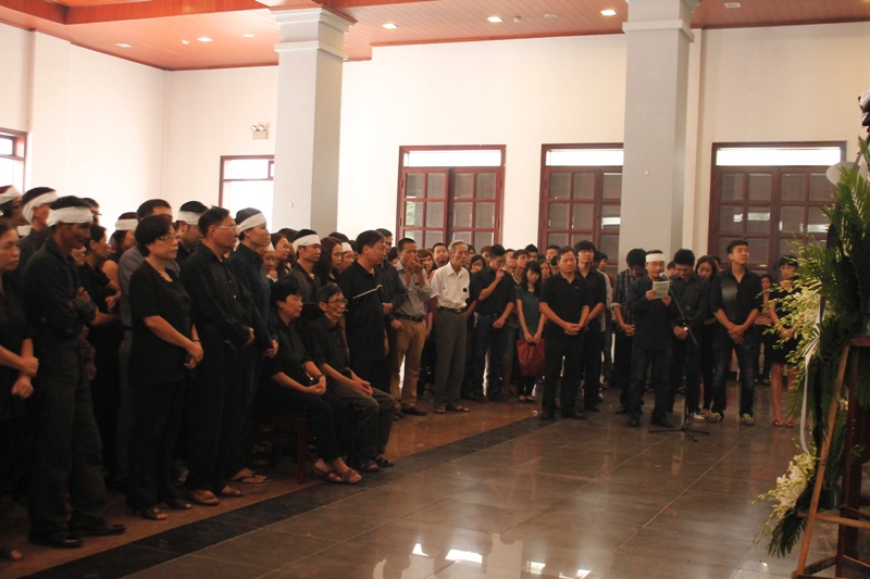 Nghẹn ngào tiễn đưa Toàn Shinoda trong niềm thương xót
