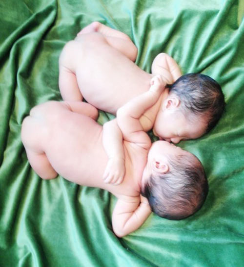 Làm mẹ, nuôi con, chăm con, dáng đẹp, eo thon, sữa tươi, sinh con