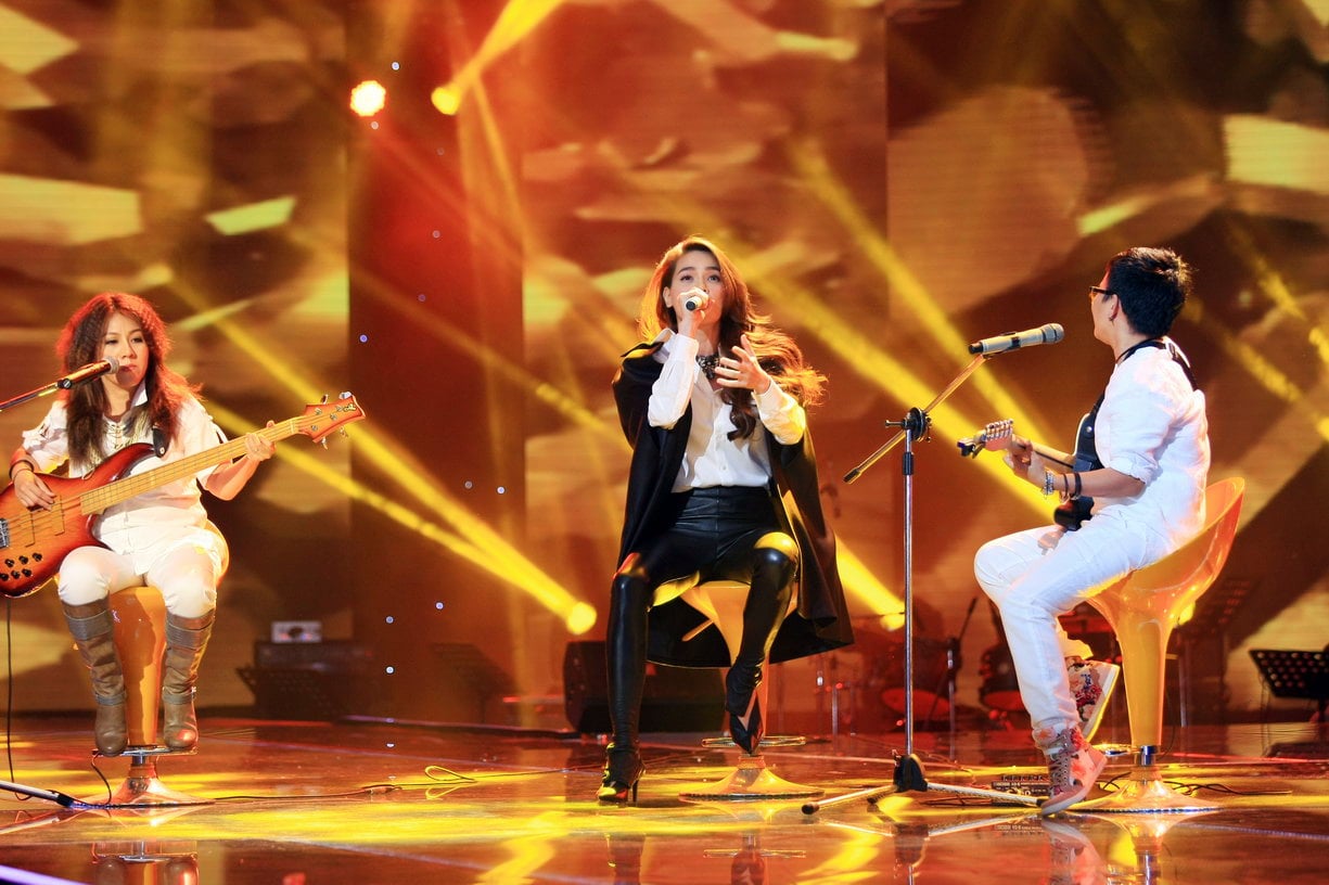 hồ ngọc hà hát rock
