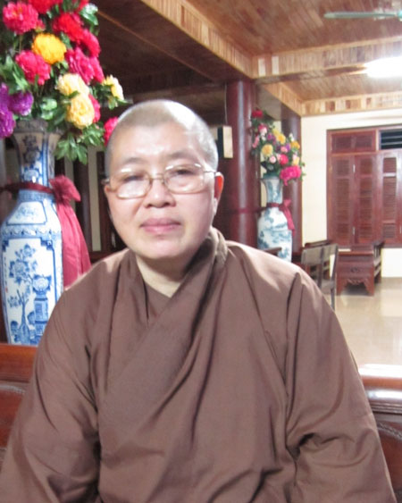 sư đàm lan