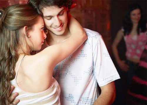 vợ chồng, hạnh phúc, yêu, ngoại tình