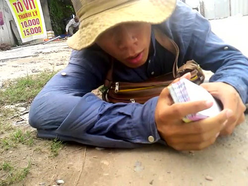 giả ăn xin