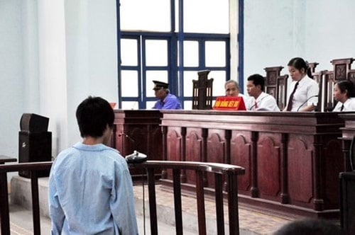 bé gái nghiện sex
