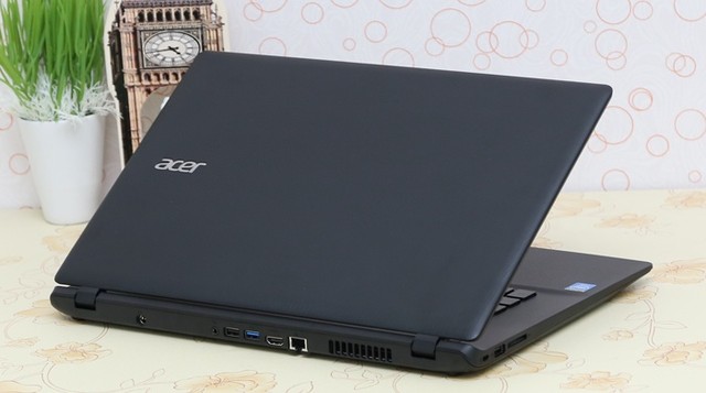 laptop gia re