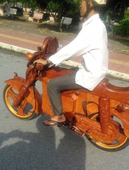 Siêu xe gỗ ở cà mau