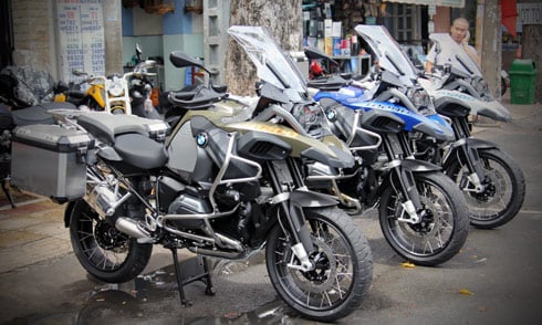 bộ xe bmw đầu tiên 