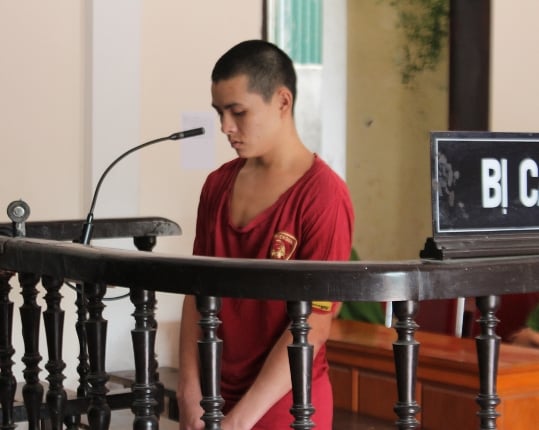 Lô Thanh Ba - kẻ đánh bố giết anh trai.