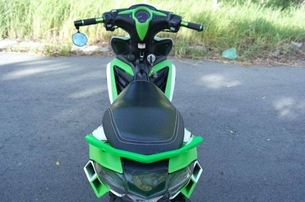 Xe exciter độc 