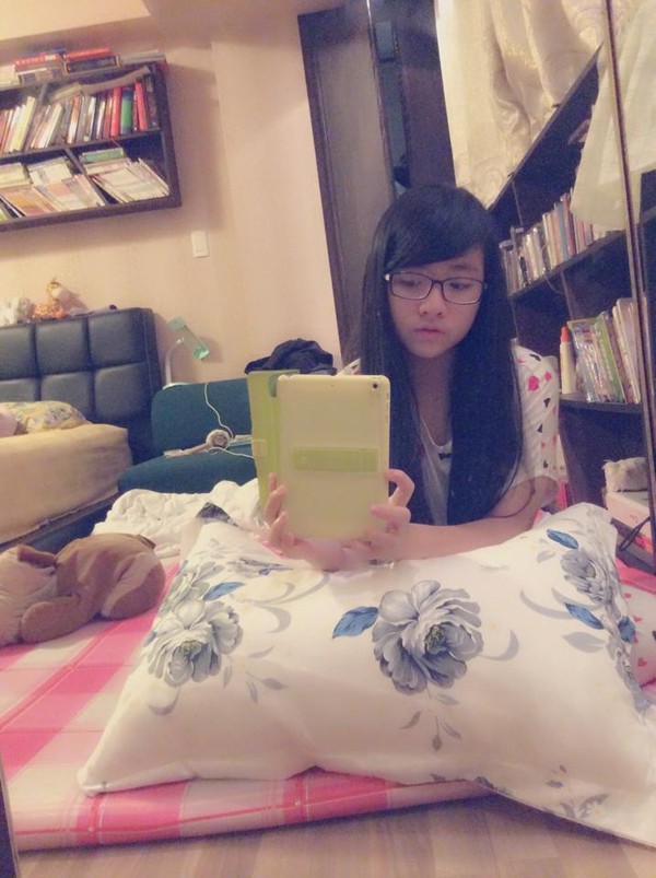 con gái hiền thục