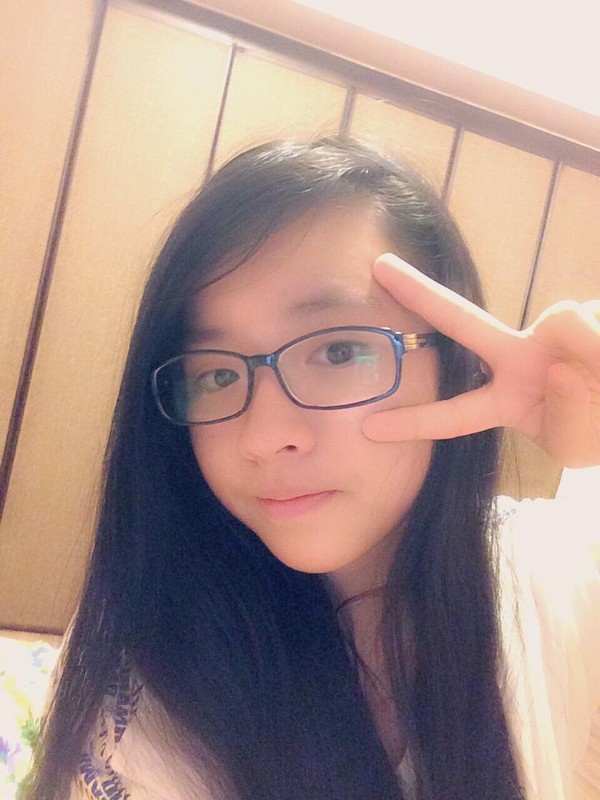 con gái hiền thục