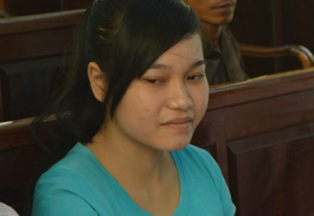 cho tình cướp tiền