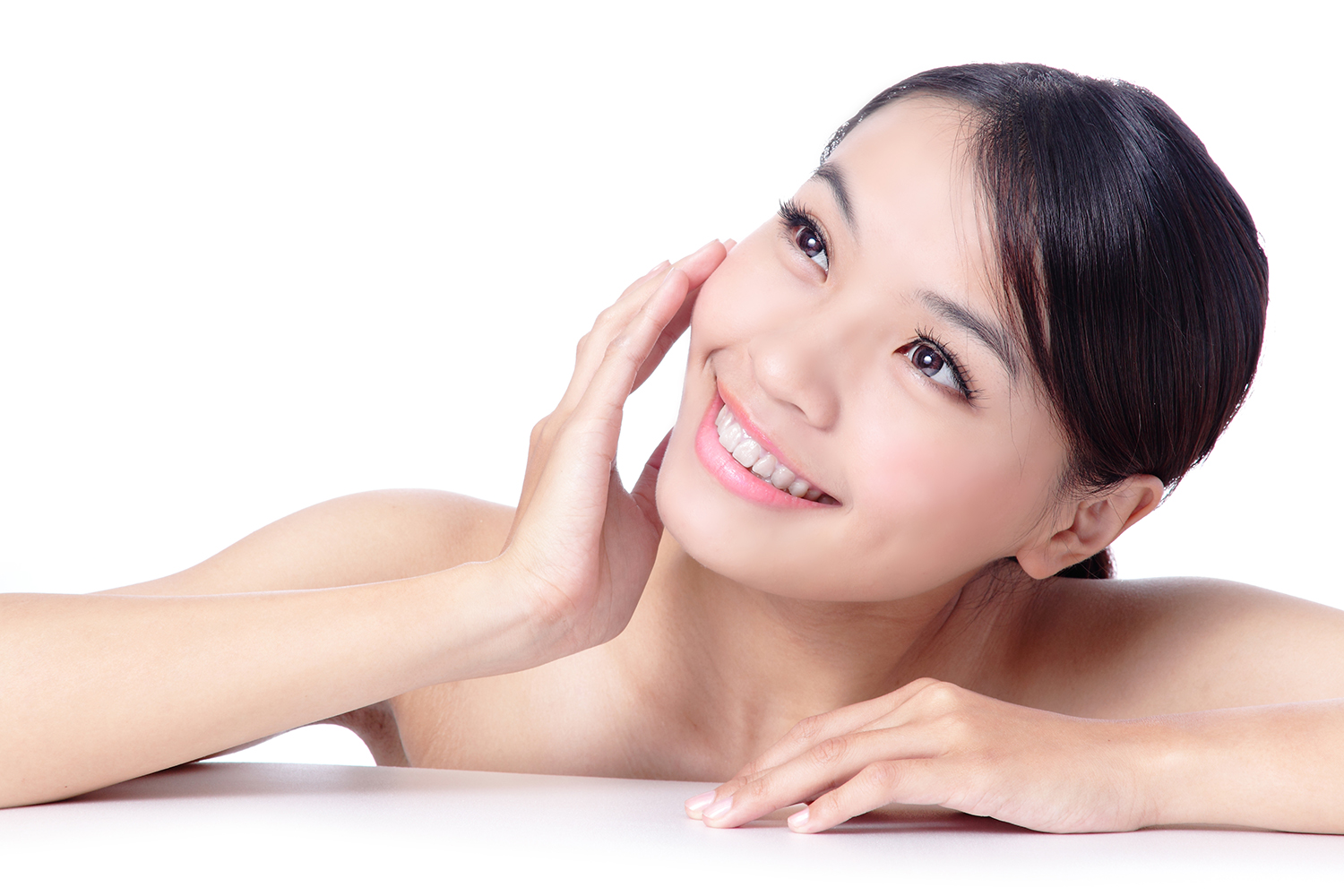 Tẩy lông mặt
