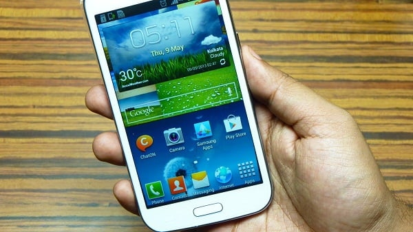 smartphone tầm trung