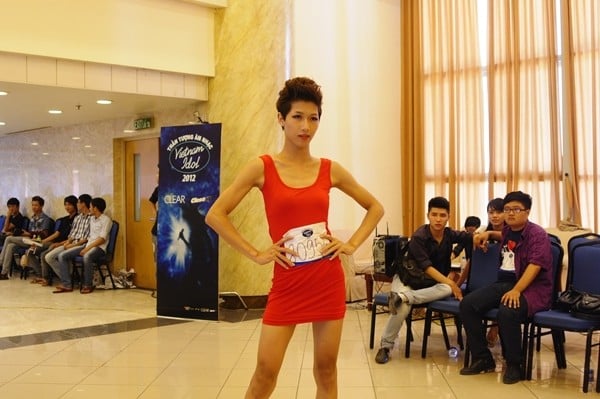 hotgirl chuyển giới trâm anh