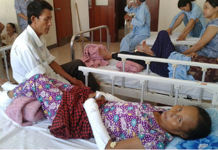 Chị H. đang được điều trị tại bệnh viện 