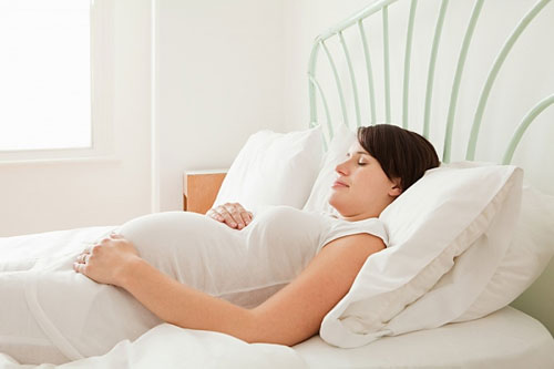sức khỏe, chăm sóc sức khỏe, sức khỏe bà bầu, bà bầu, mang thai, nước cam, nước chanh, trị cúm